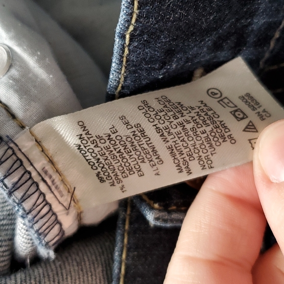 DKNY Denim Jeans • SZ 11 • Junior - Picture 11 of 11